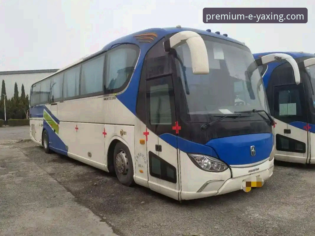 亚星客车旅游大巴 亚星体育平台老司机分享:亚星客车旅游大巴选购与使用实用指南